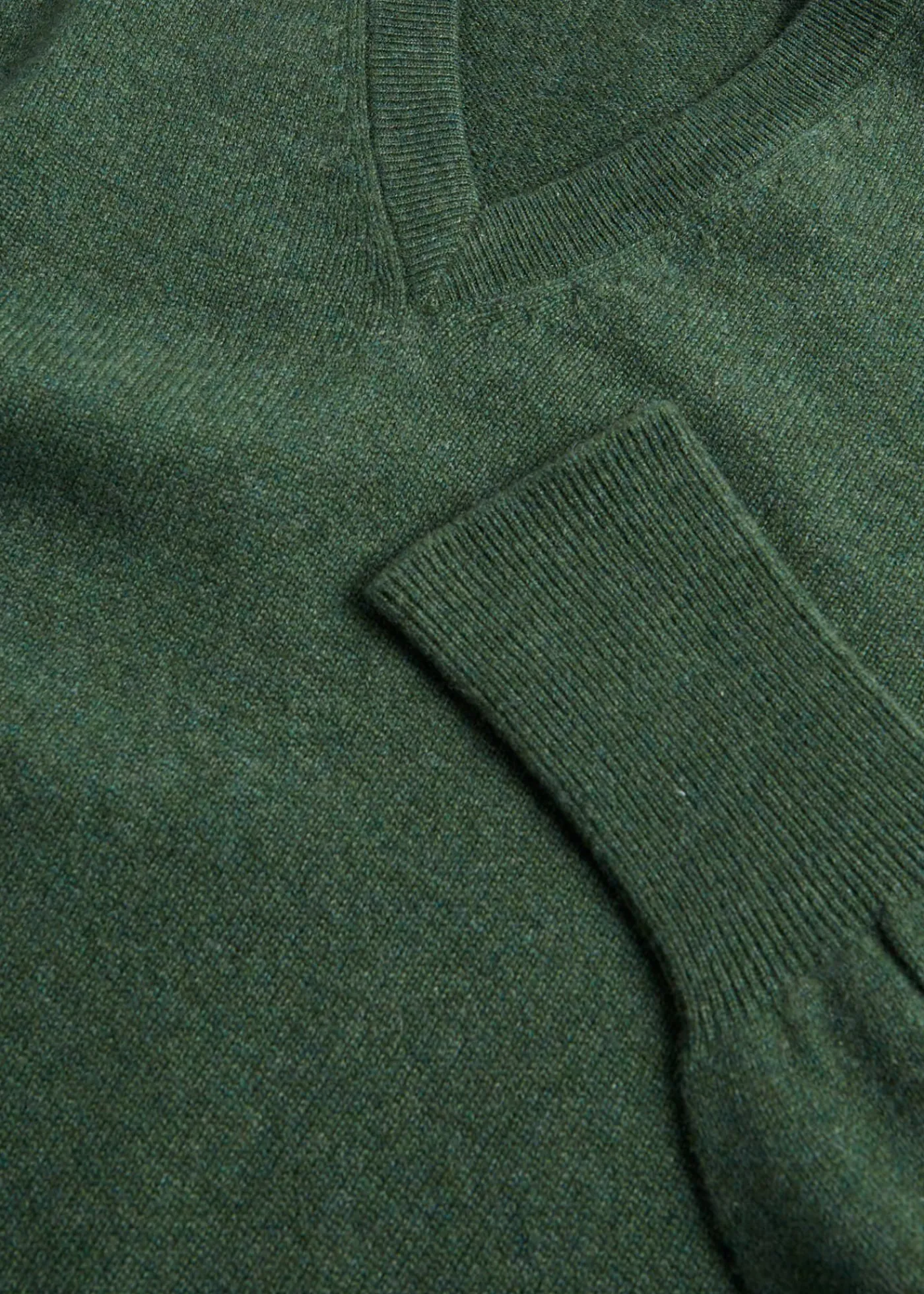 Paul Stuart The Cashmere Shop|Sweaters^Classic Cashmere Double Ply V-Neck Sweater Olive