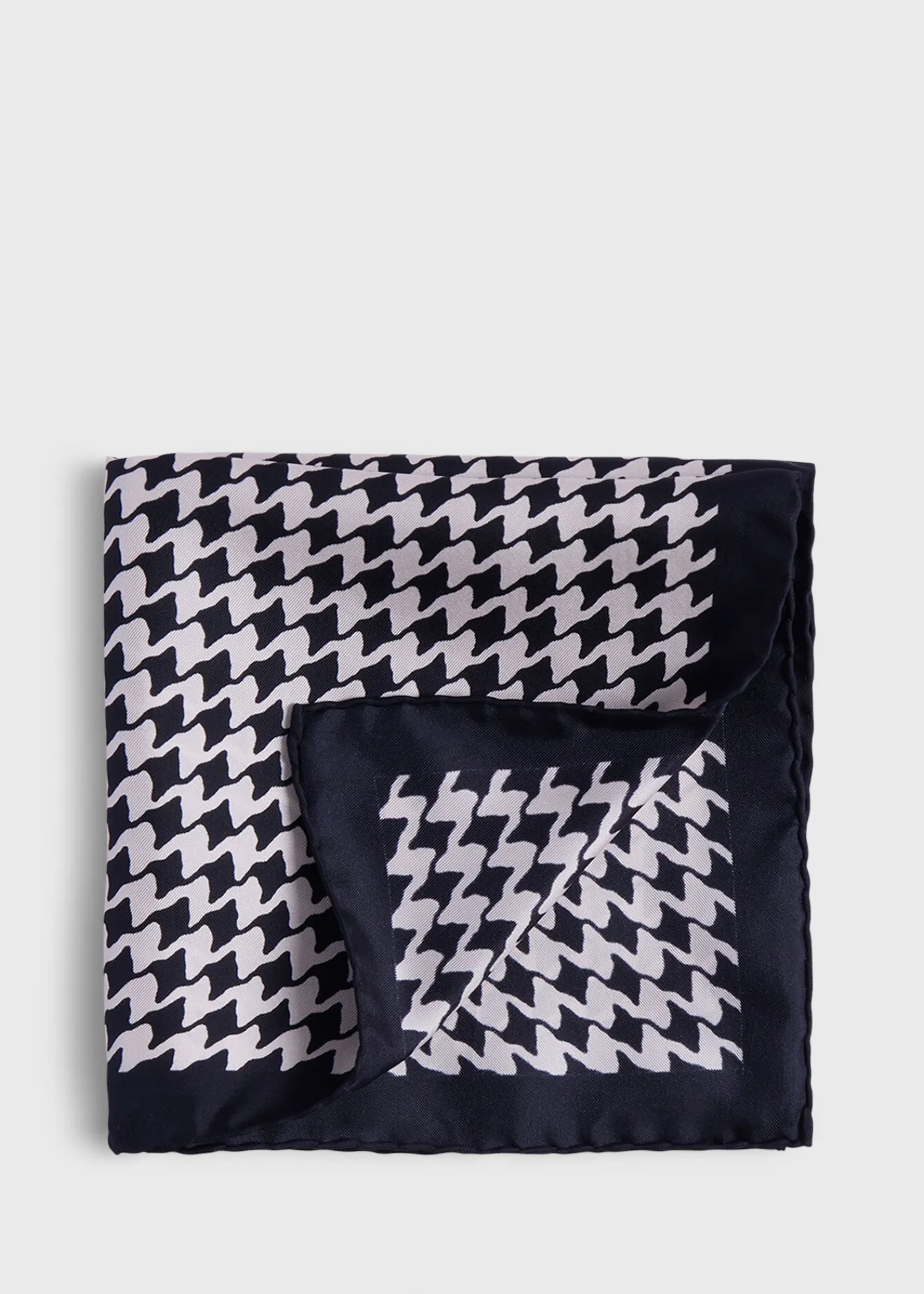 Paul Stuart Pocket Squares^Houndstooth Silk Pocket Square Black