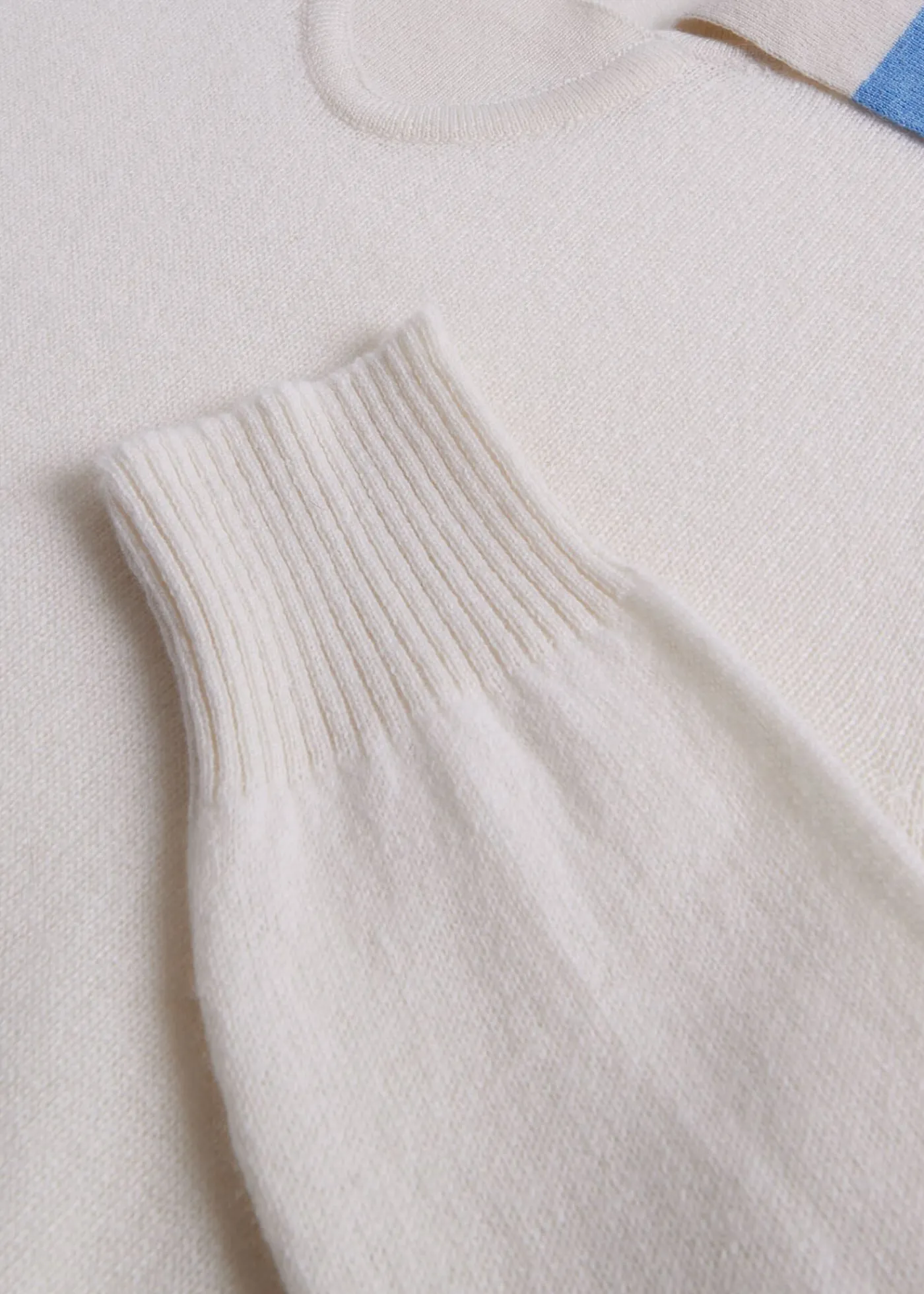 Paul Stuart The Cashmere Shop|Sweaters^Open Collar Cashmere Sweater White/Light Blue