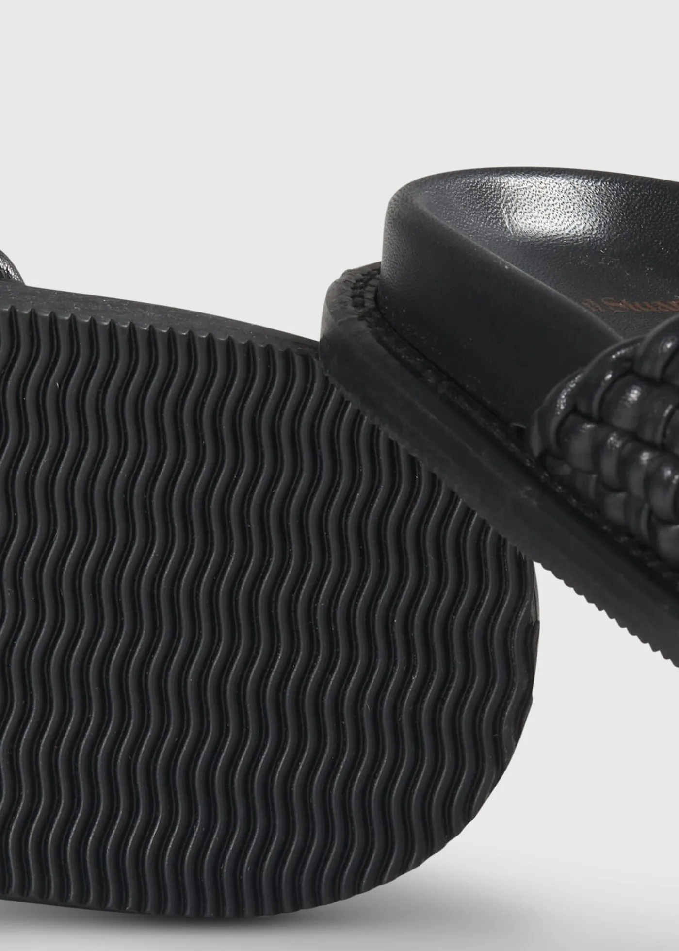 Paul Stuart Sandals^Palau Woven Leather Slide Black