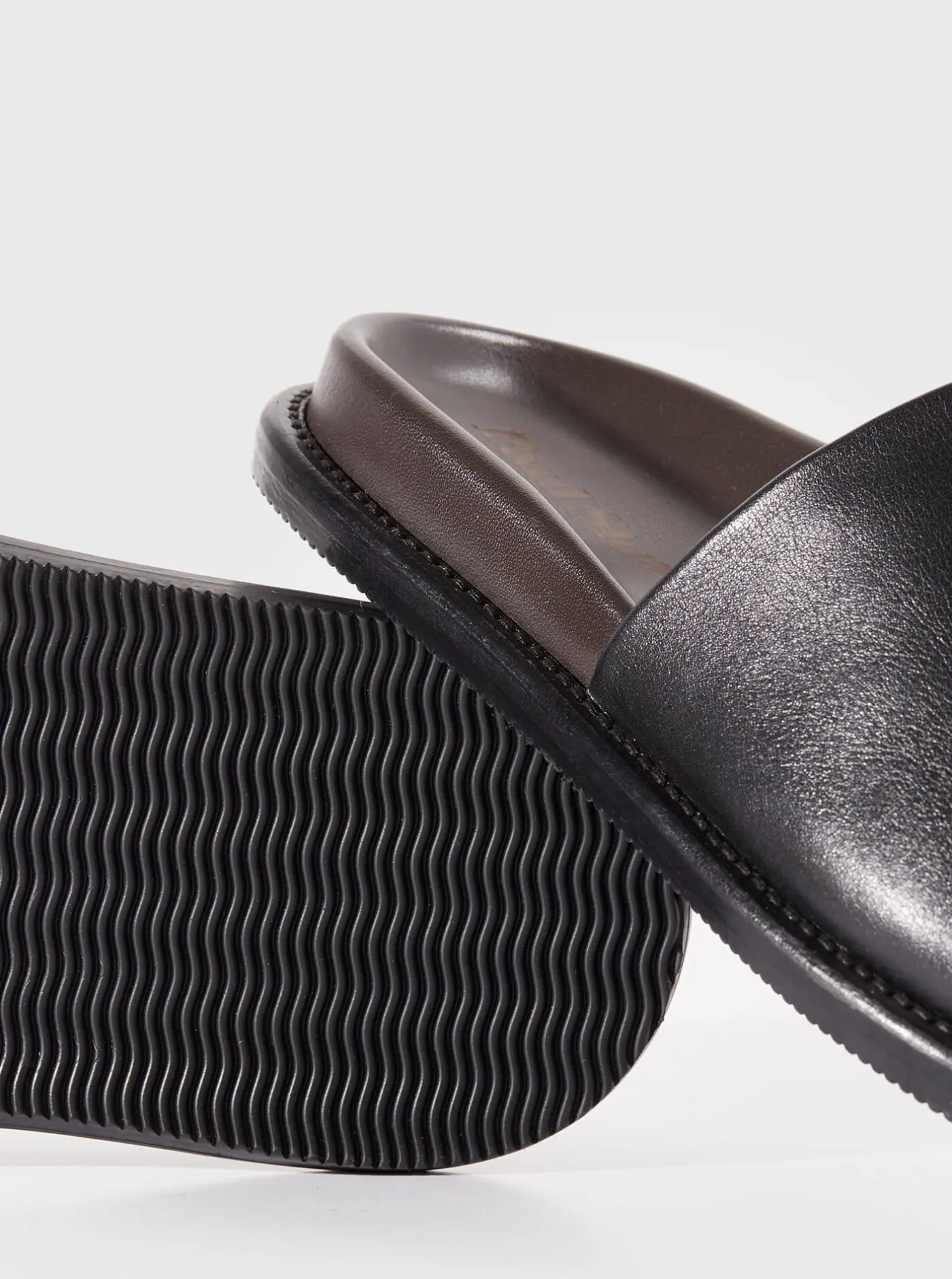Paul Stuart Sandals^Palma Leather Slide Black