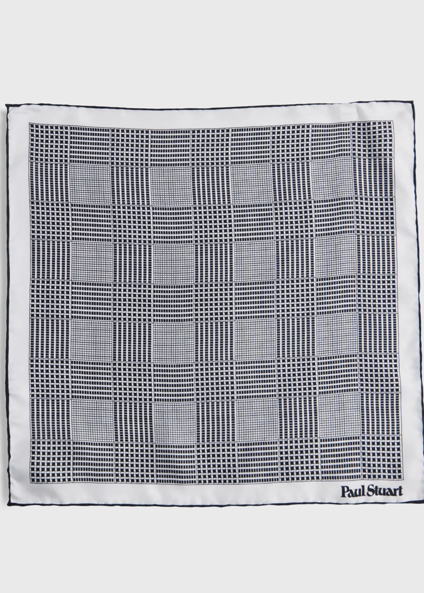 Paul Stuart Pocket Squares^Printed Silk Glen Plaid Pocket Square Black