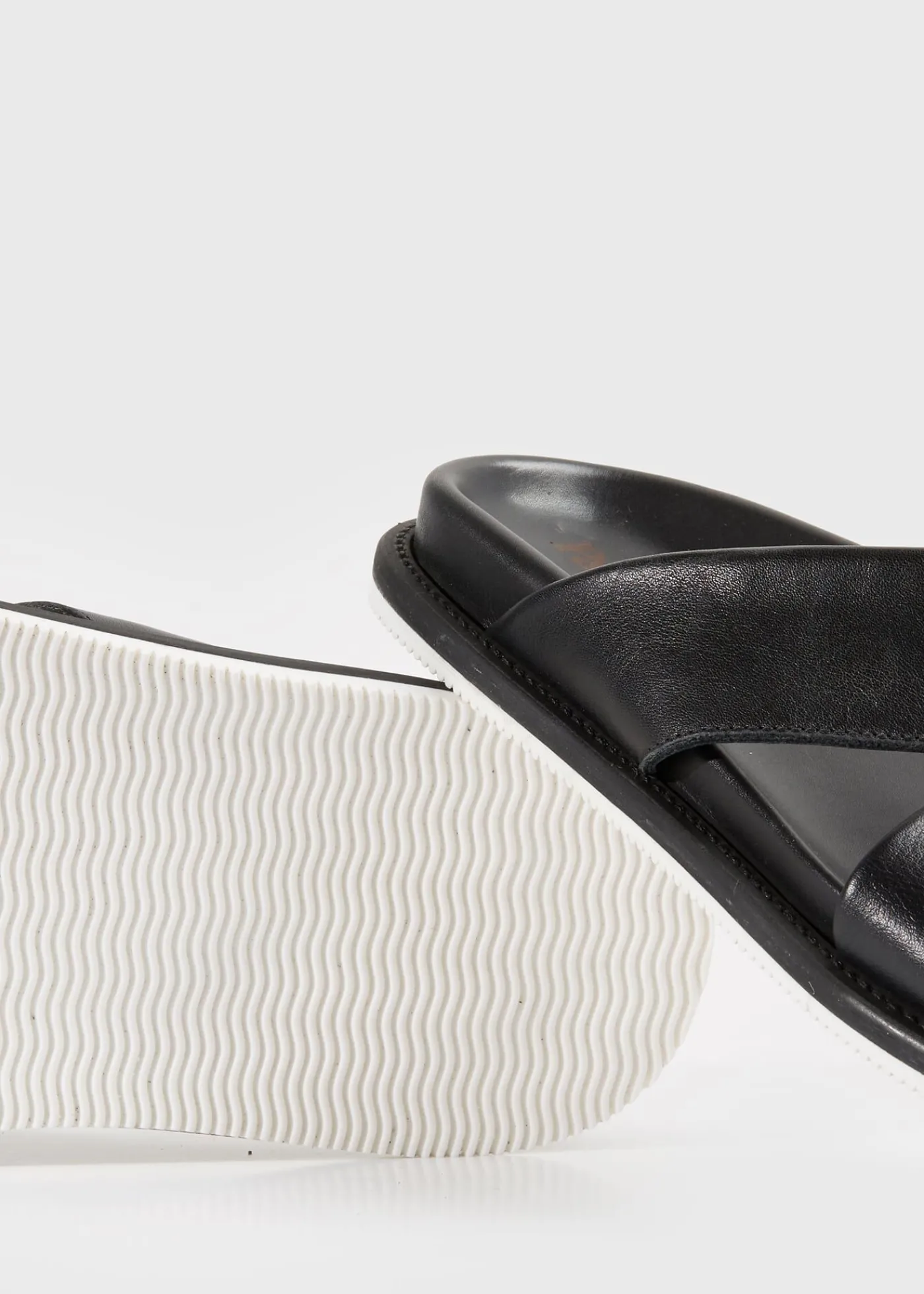 Paul Stuart Sandals^Punta Leather Slide Black